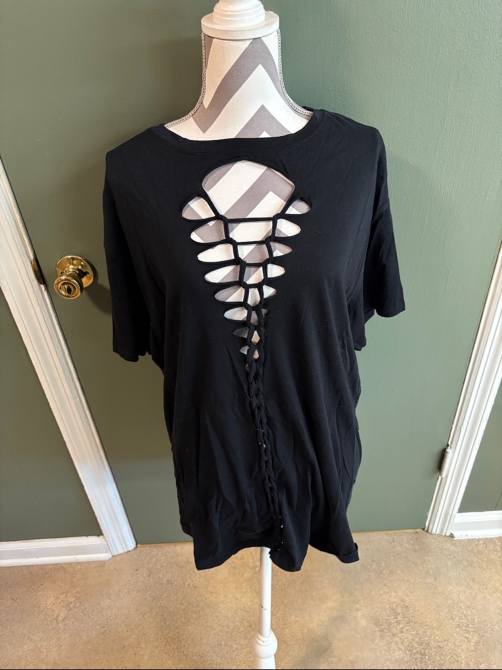 torrid Black Short Sleeve Top with Braided Lace-Up Back